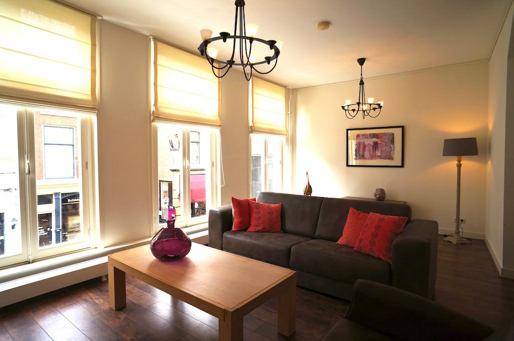 Stayci Serviced Apartments Noordeinde Lahey Oda fotoğraf