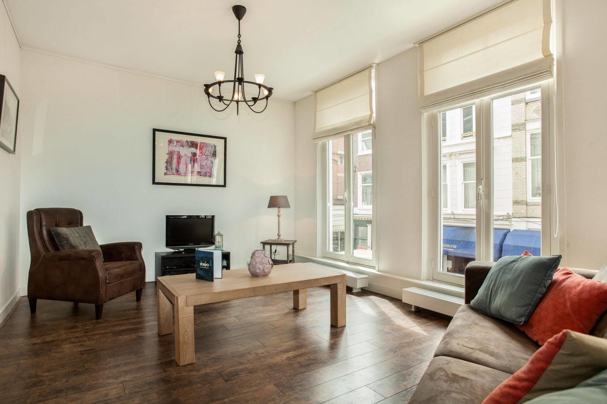 Stayci Serviced Apartments Noordeinde Lahey Dış mekan fotoğraf