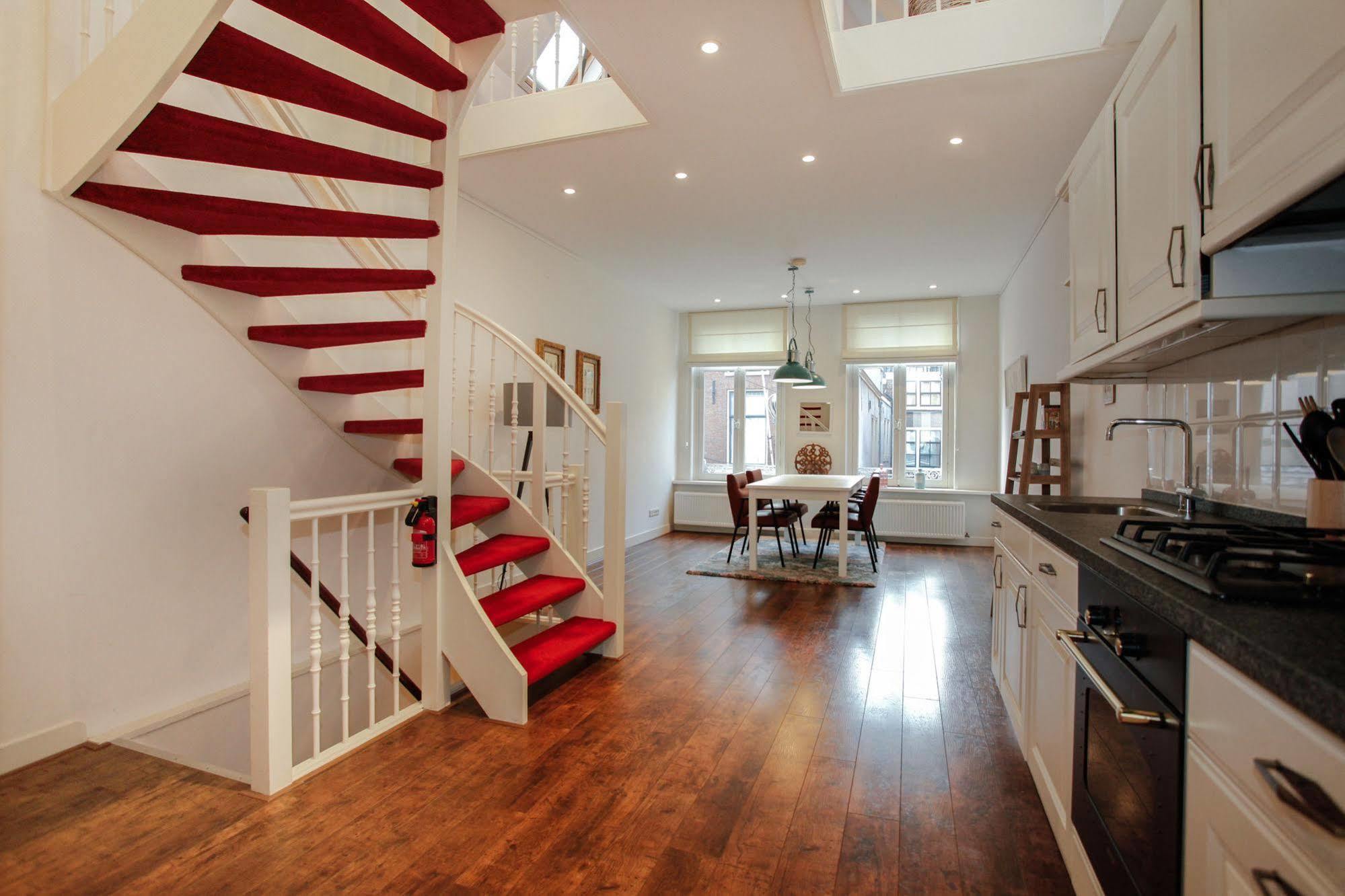 Stayci Serviced Apartments Noordeinde Lahey Dış mekan fotoğraf