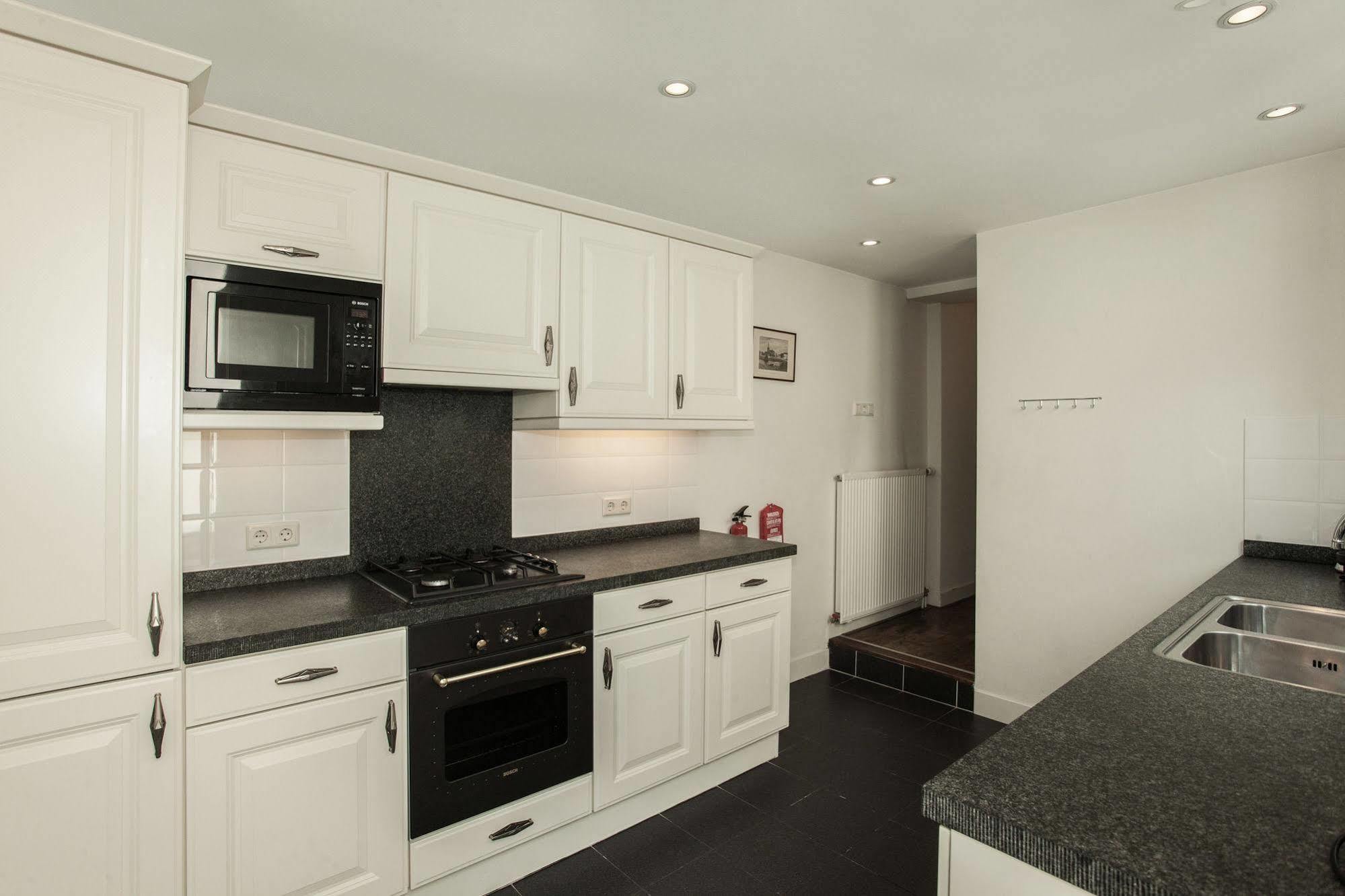Stayci Serviced Apartments Noordeinde Lahey Dış mekan fotoğraf
